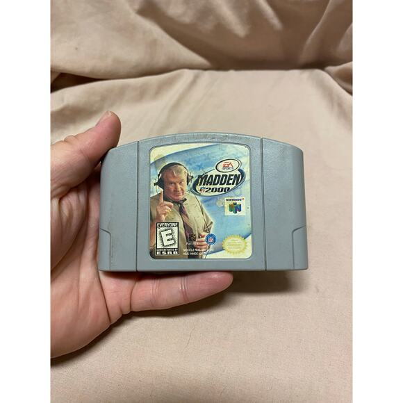 Madden NFL 2000 (Nintendo 64 N64, 2000) Authentic Cart Only, Tested - Picture 1 of 3